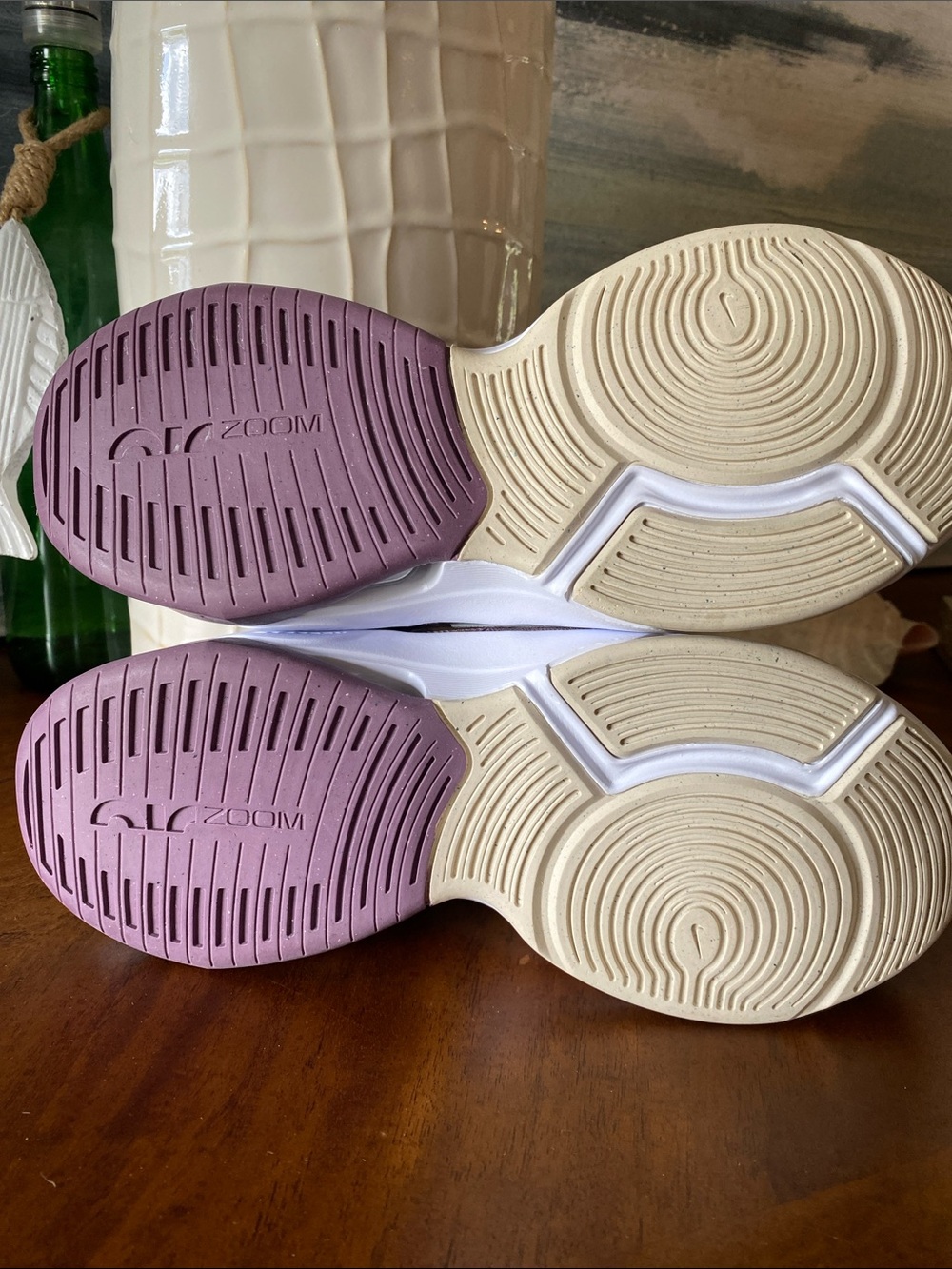 Nike Purple Trainers with White Swoosh Stretchy 9.5 Women’s - Picture 8 of 8